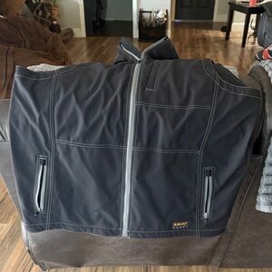 Ariat Men’s Dark Gray Softshell Performance Vest